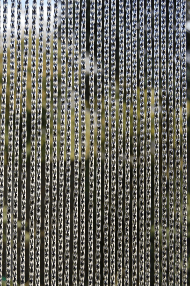 Vliegengordijn Roma - Transparant/Zwart - 100 X 232cm - Sun-Arts 2 Vliegengordijn Roma - Transparant/Zwart - 100 X 232cm - Sun-Arts - Afbeelding 2